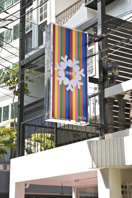 Seven Hotel Bangkok Buitenkant foto